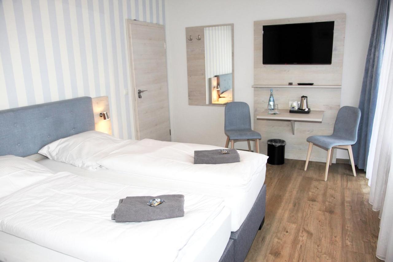 Hotel Pension Norddeich Exterior photo